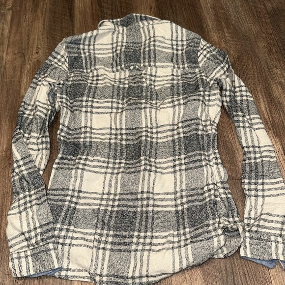 American Eagle Plaid Long Sleeve Button Up Flannel Womens Size XS Slim Fit - Picture 4 of 4